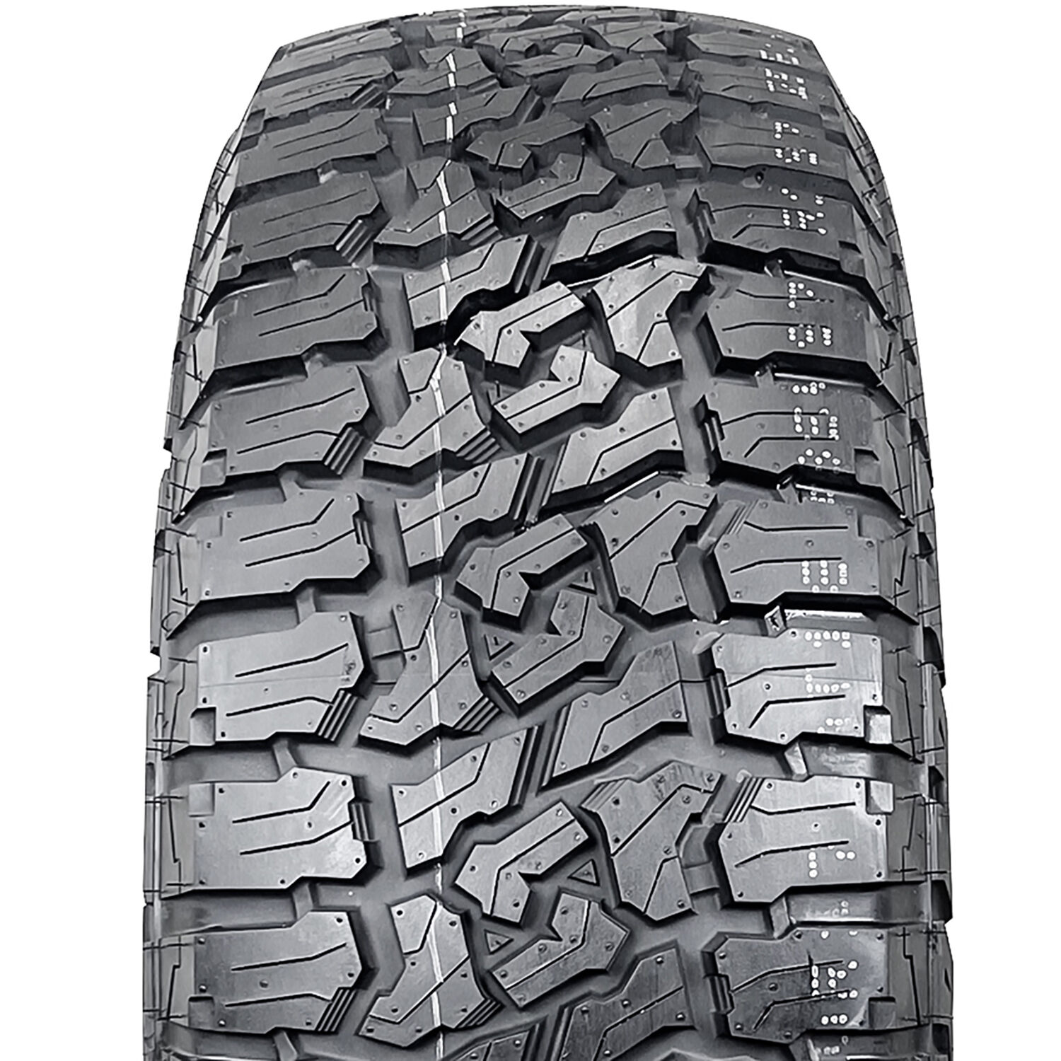 Mastertrack Badlands AT 265/70R16 112T