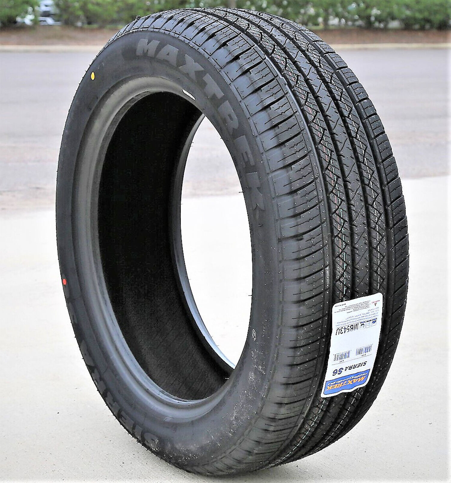 Maxtrek Sierra S6 235/65R17 104H
