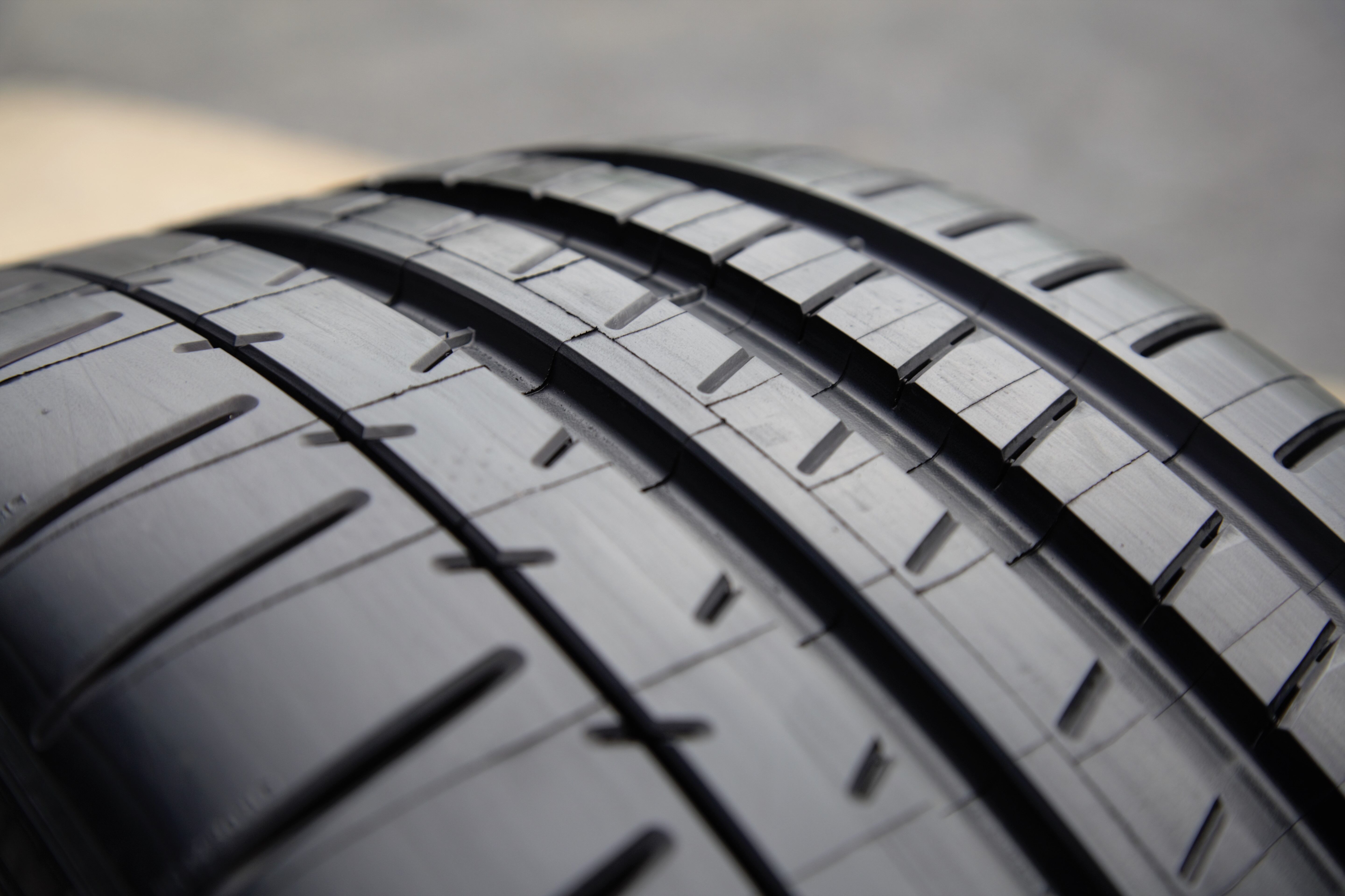 Michelin Pilot Super Sport (*) 245/35R18 ZR 92Y XL