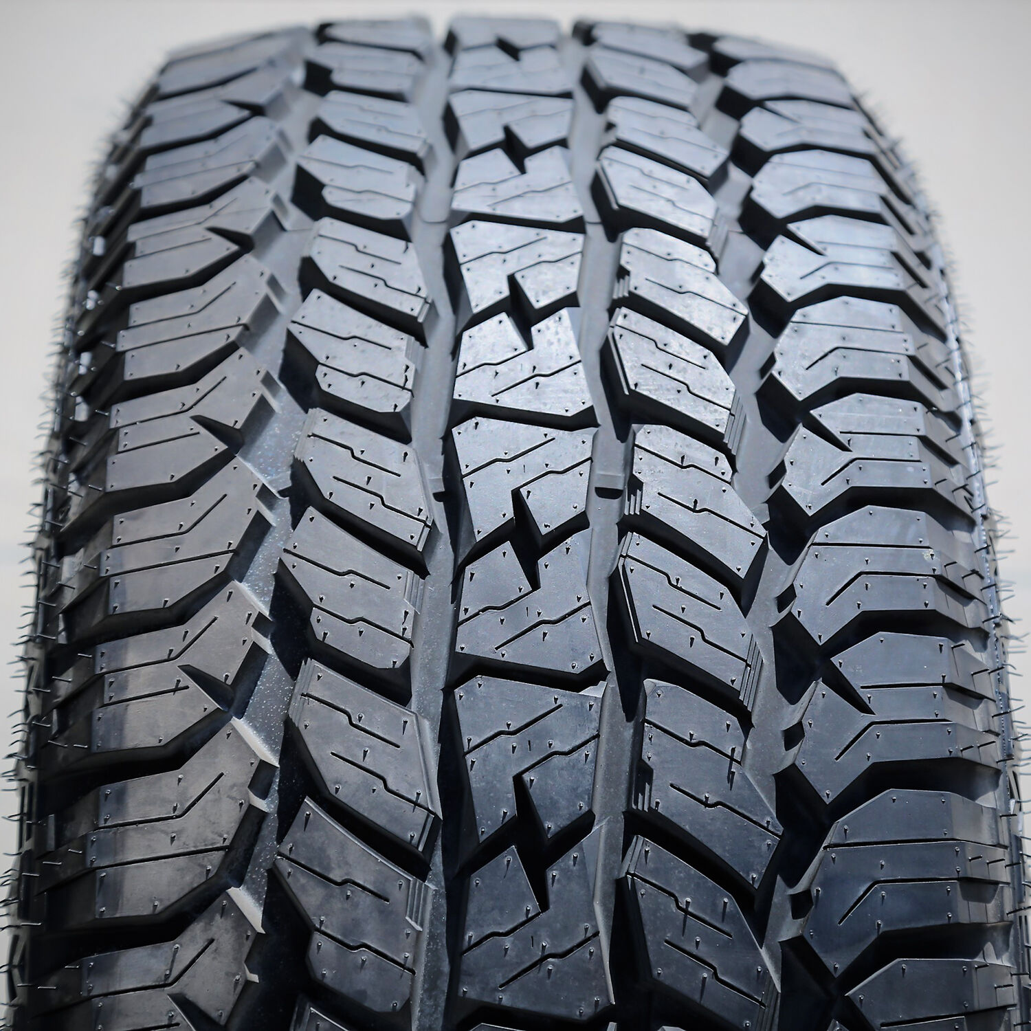 Miletrip TP55 A/T 275/55R20 117T XL (RWL)