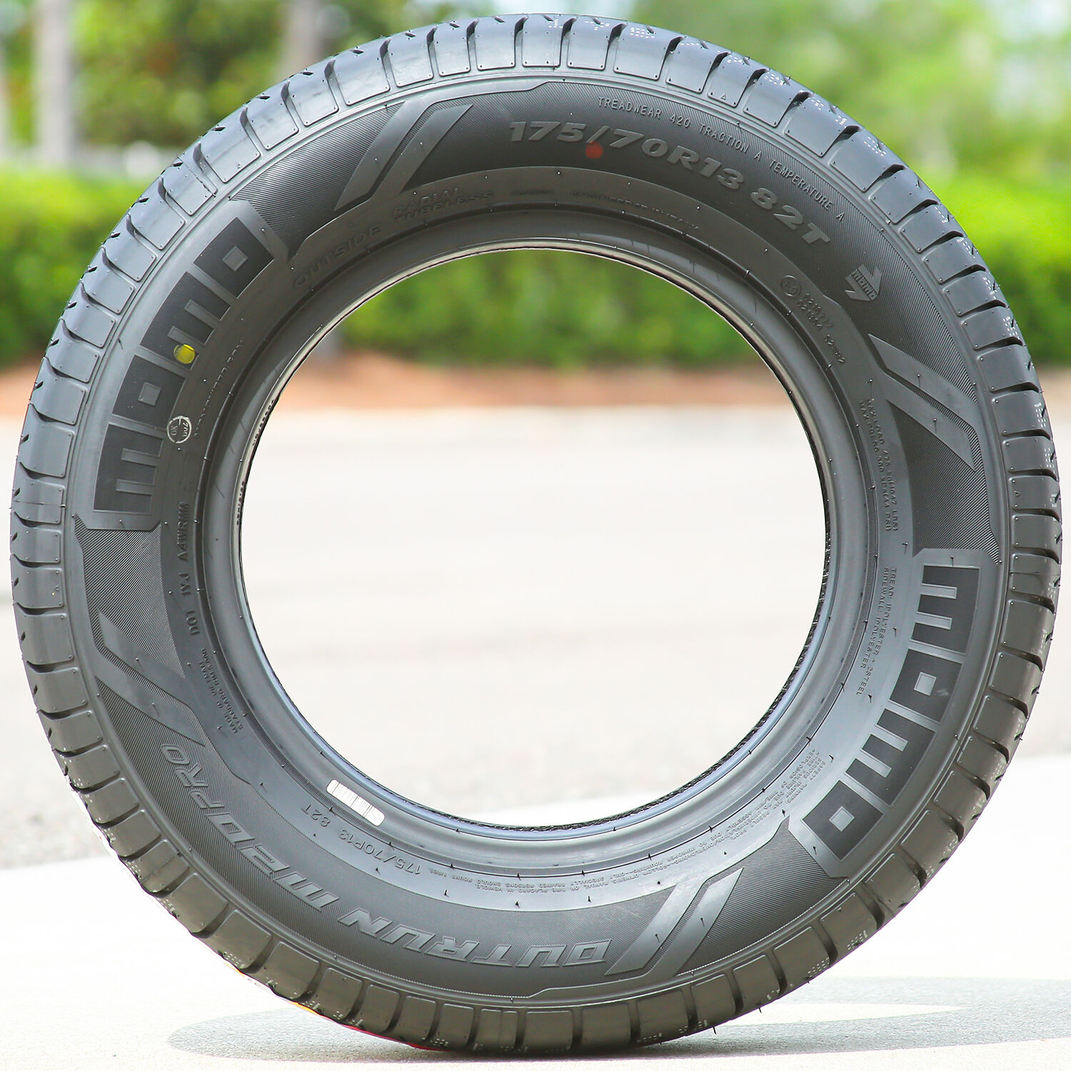 MOMO Outrun M20 Pro 175/70R13 82T AS A/S All Season Tire