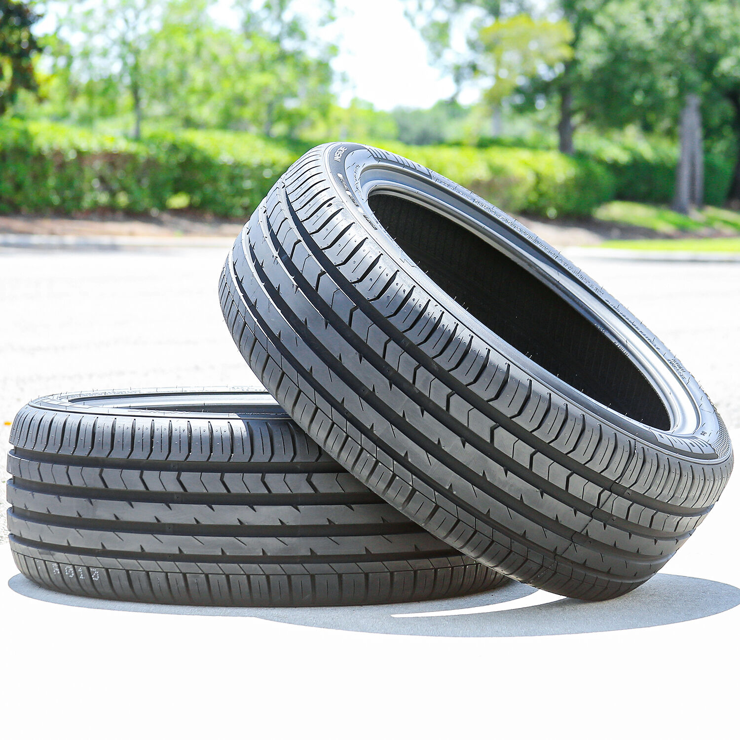 MOMO Toprun M300 AS Sport 215/55R16 97W XL