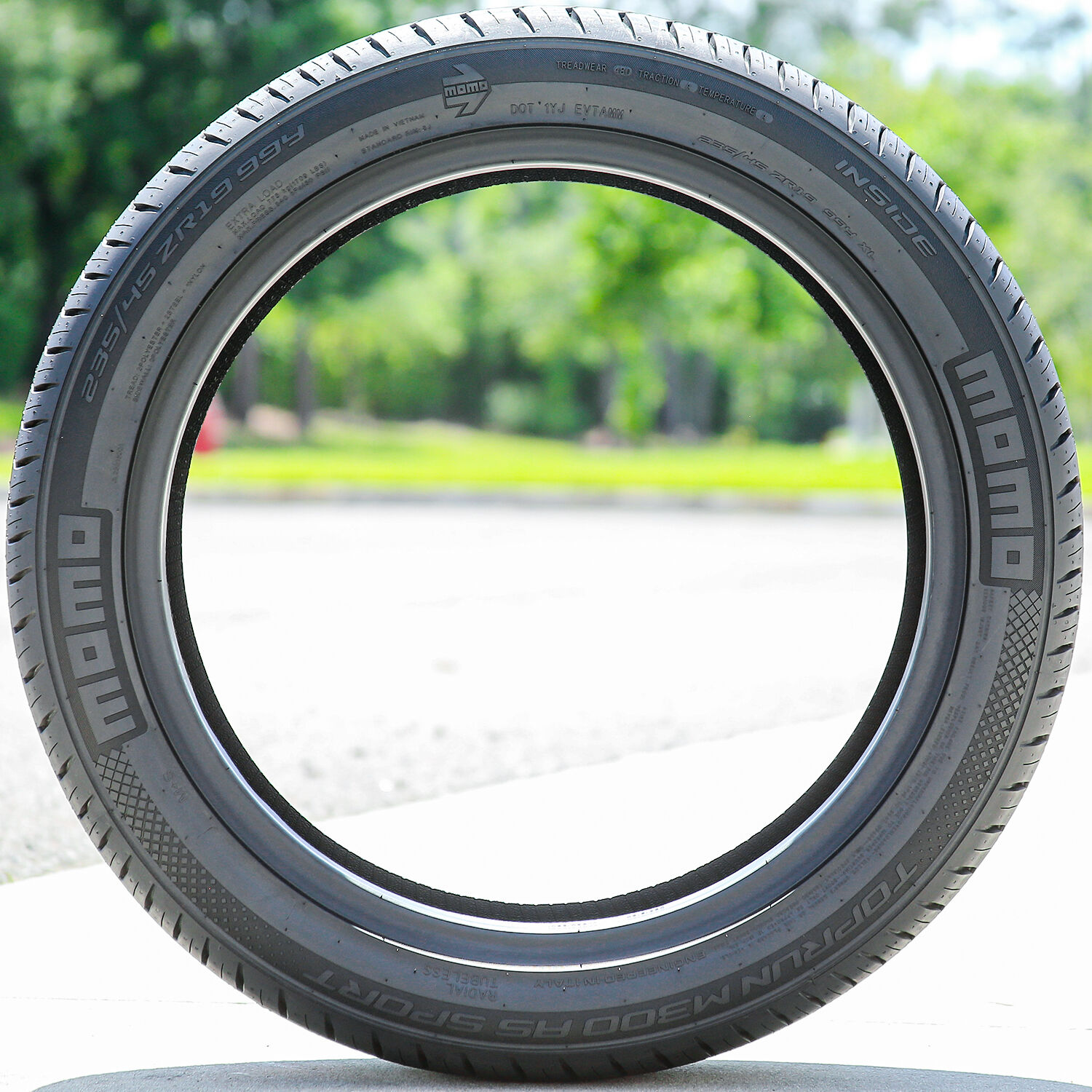 MOMO Toprun M300 AS Sport 235/45R19 99Y XL