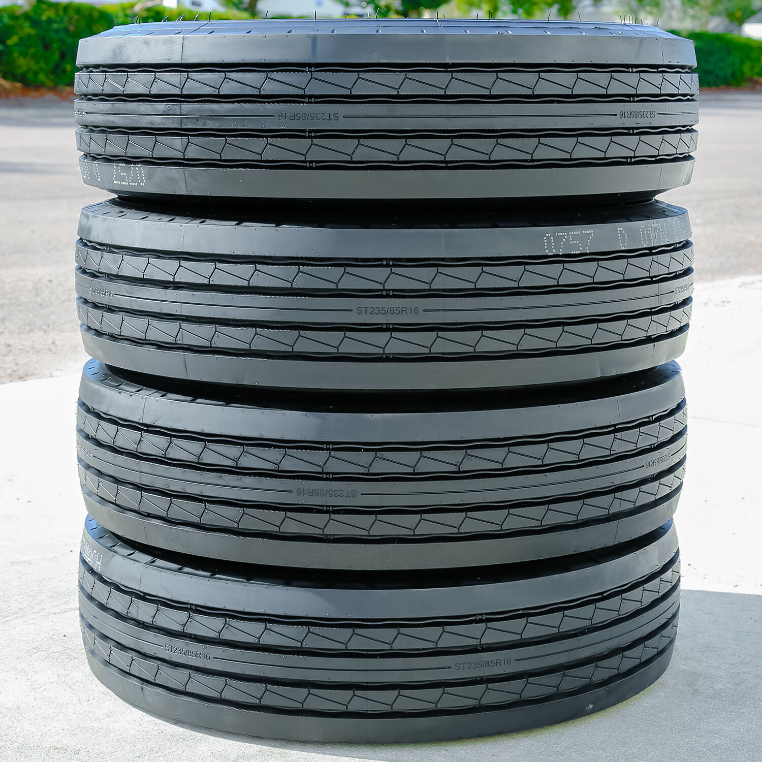 Nebula Grand Trailer-N' 001 ST 235/85R16 133/128L H (16 Ply)