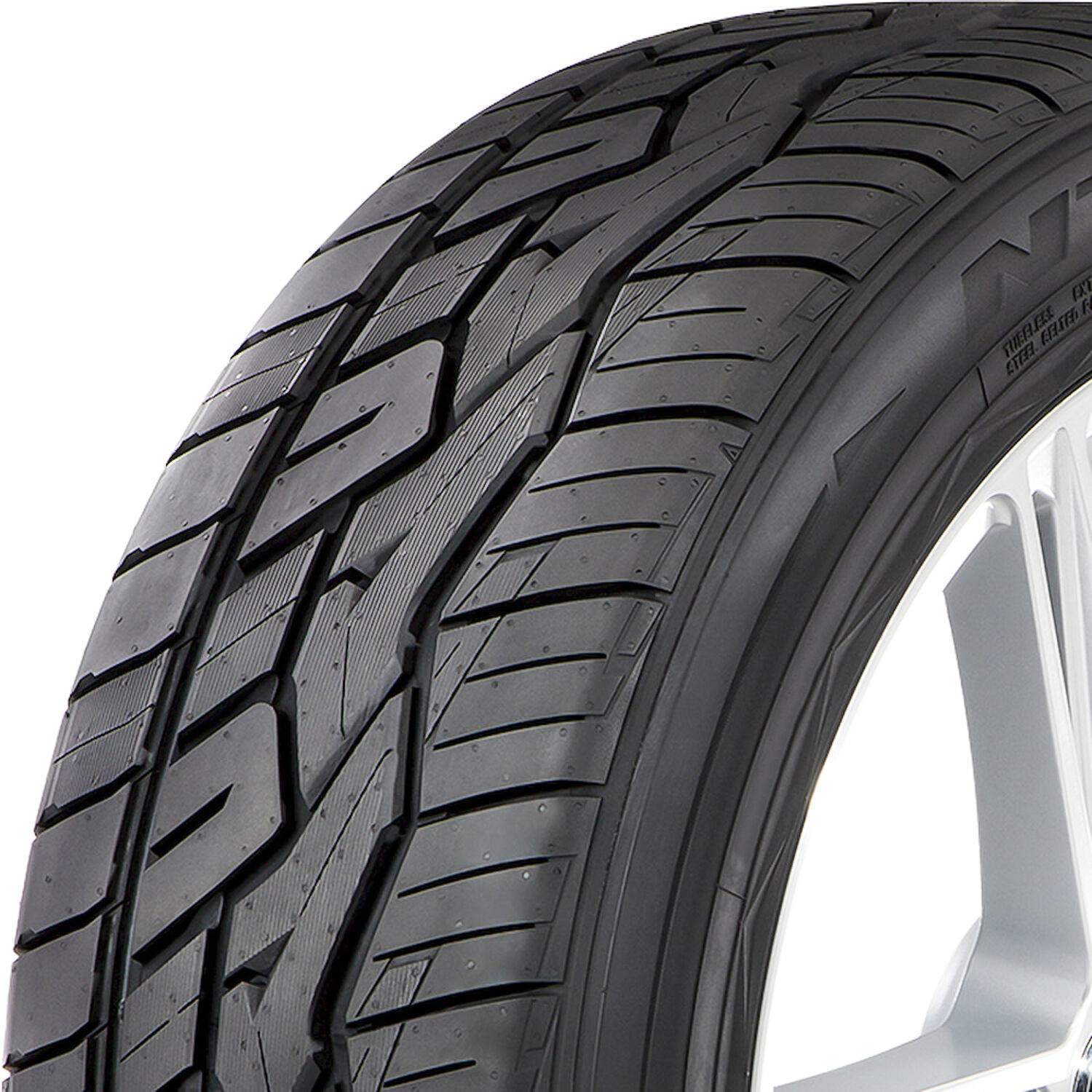 Nitto NT420V 275/55R20 117H XL