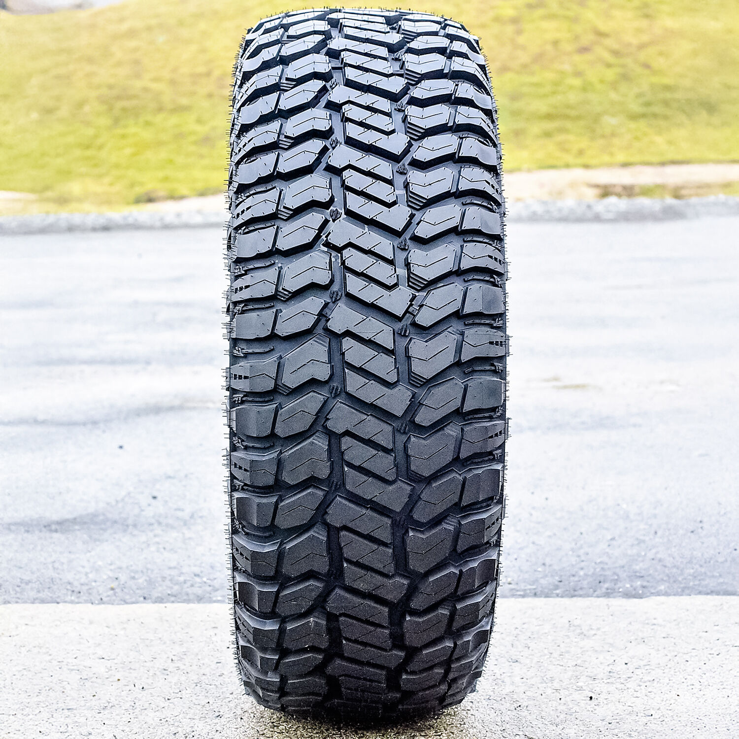 Patriot R/T LT 33X12.50R20 119Q F (12 Ply)