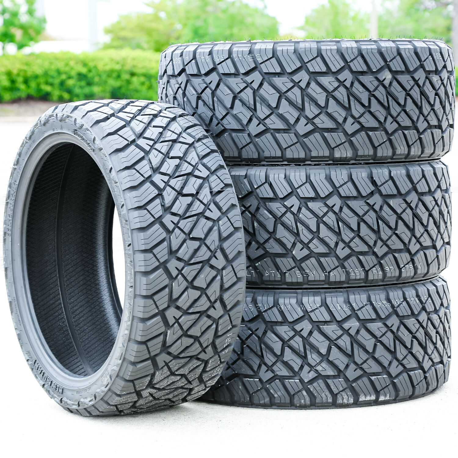 Predator New Mutant X-AT LT 33X12.50R24 106Q F (12 Ply)