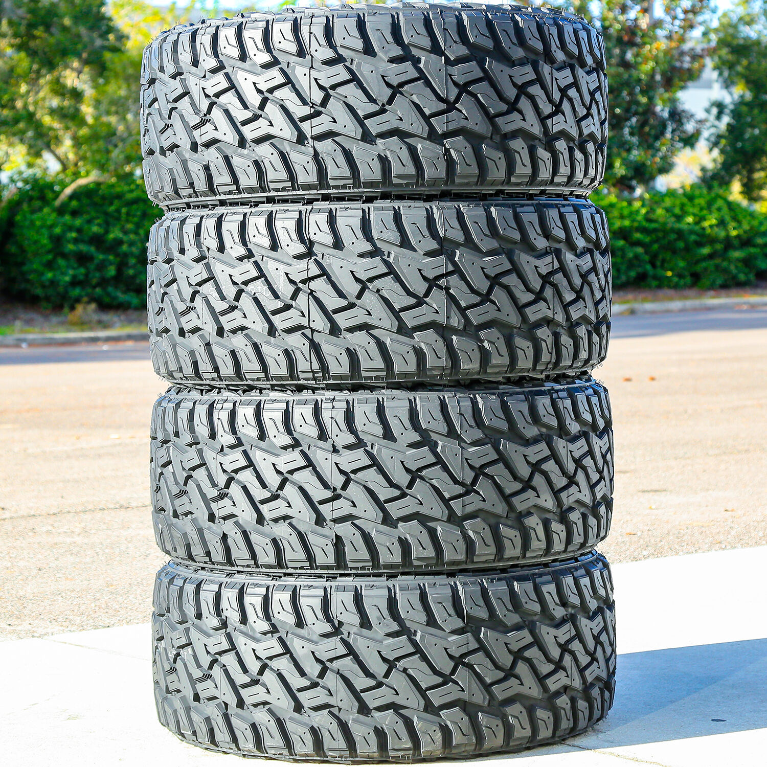 Predator New Mutant X-RT LT 37X13.50R26 117Q F (12 Ply)