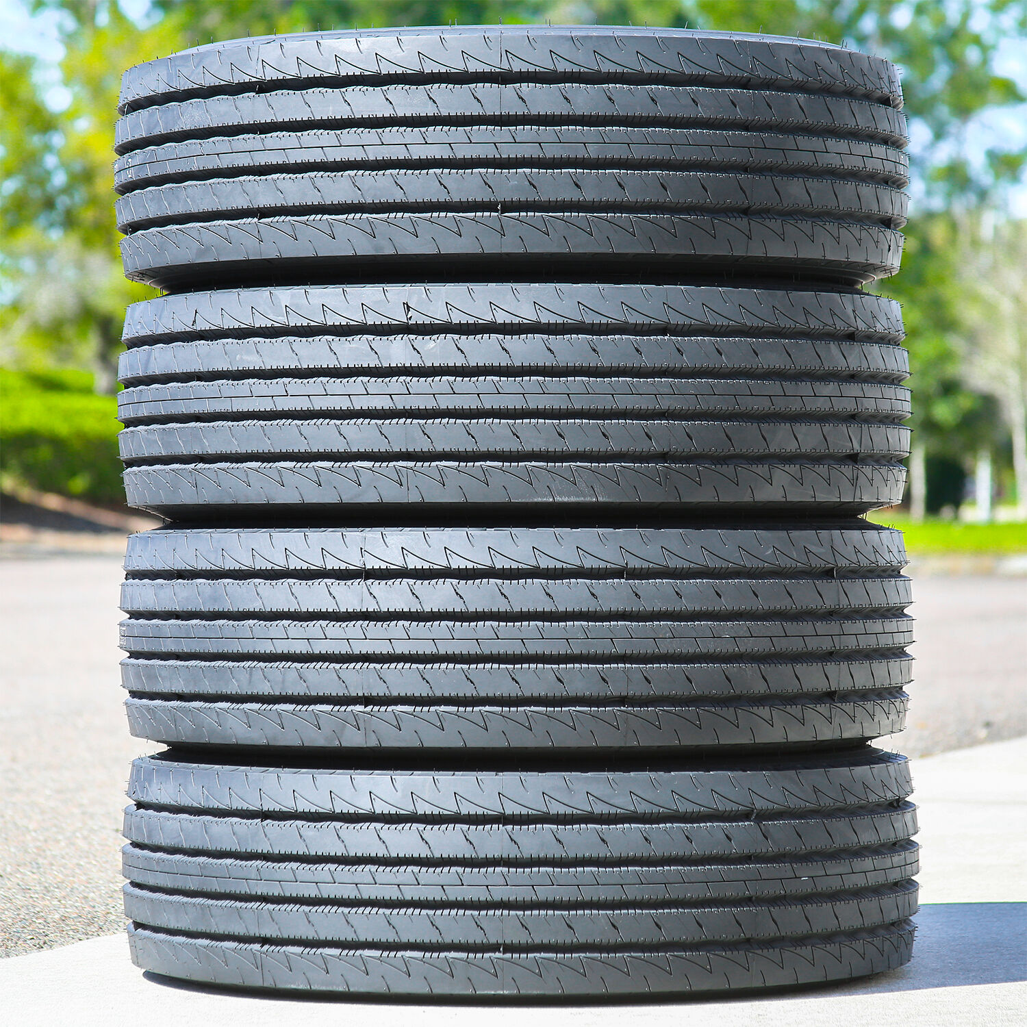 Roundrule MLA18+ 245/70R19.5 135/133M H (16 Ply)