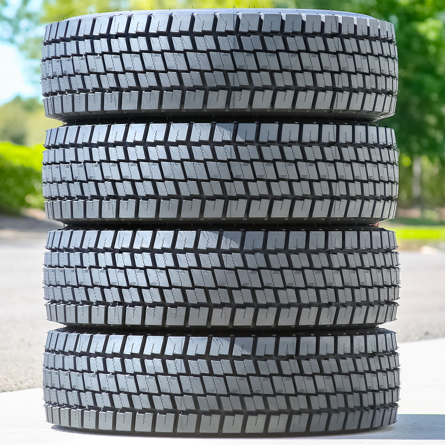 Roundrule MLD30 245/70R19.5 135/133M H (16 Ply)