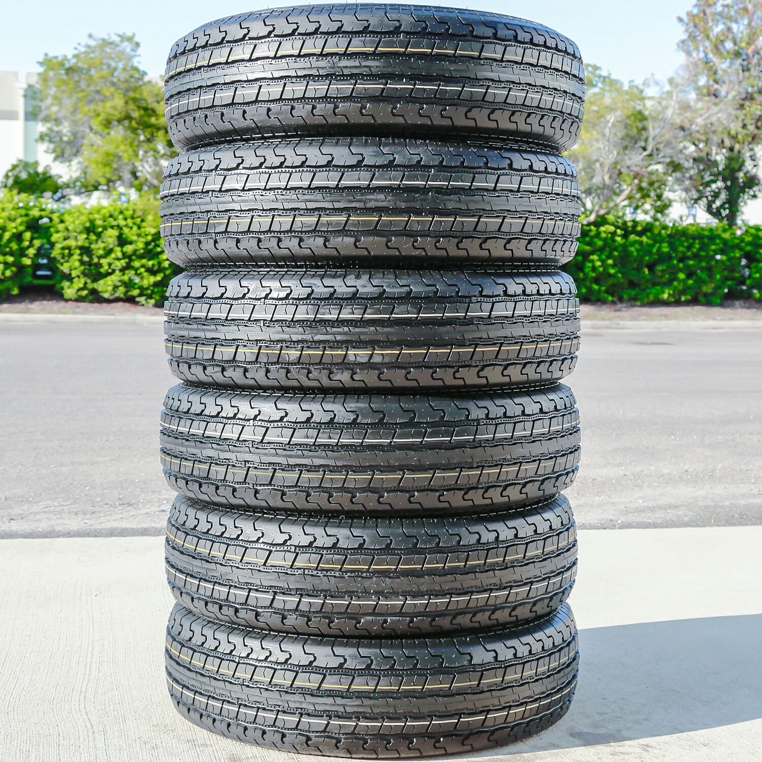 Roundrule ST Hikee ST 225/75R15 117/112L E (10 Ply)