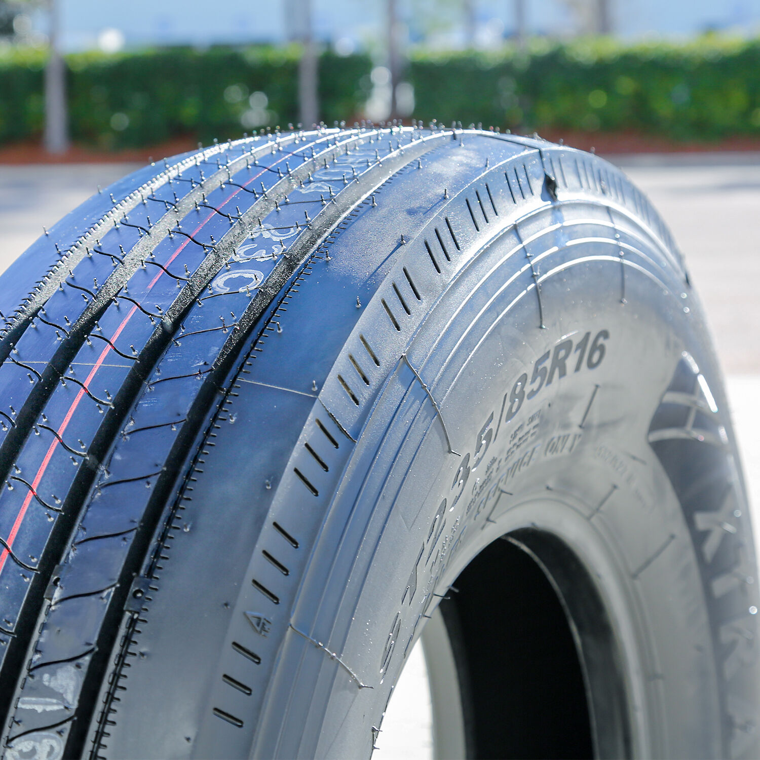 Roundrule Xtra ST 235/85R16 133/128M H (16 Ply)