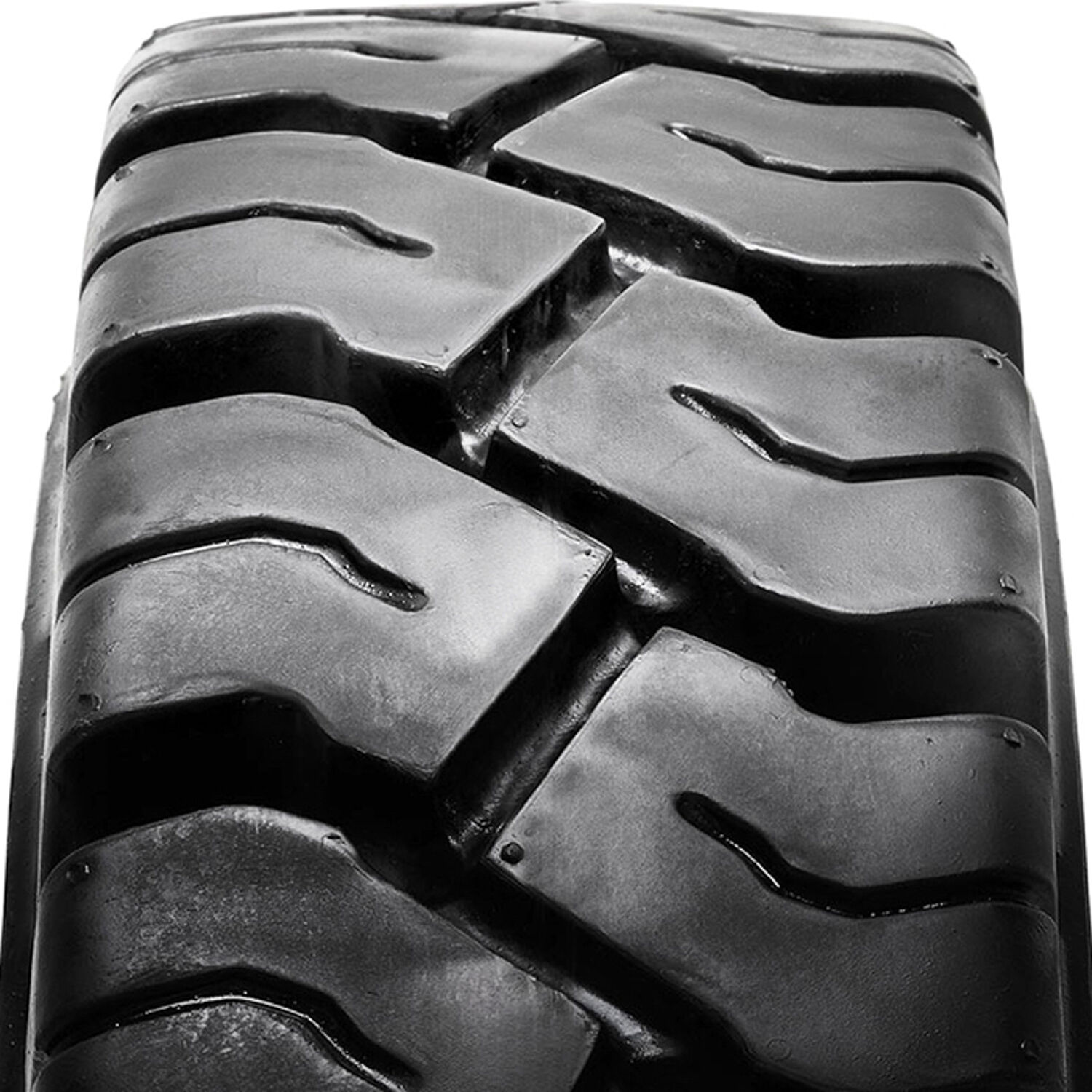 Solideal Magnum 18X7.00-8 134A5