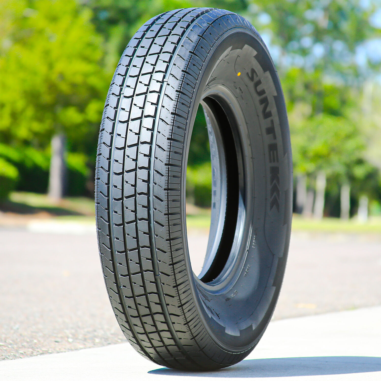 Suntek HD Trail 2 ST 225/75R15 117/112M E (10 Ply)