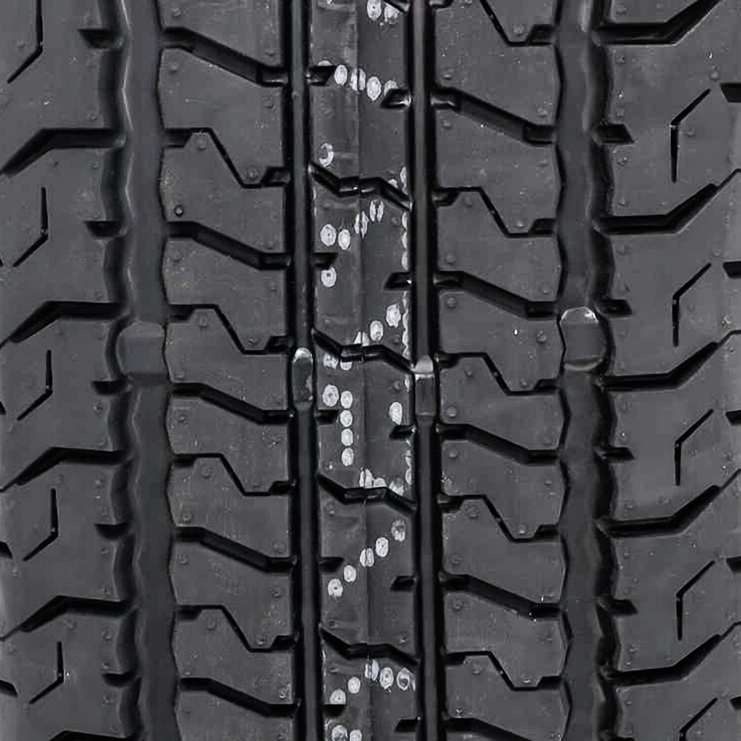 Tamarack ST Radial ST 235/80R16 124/120M E (10 Ply)