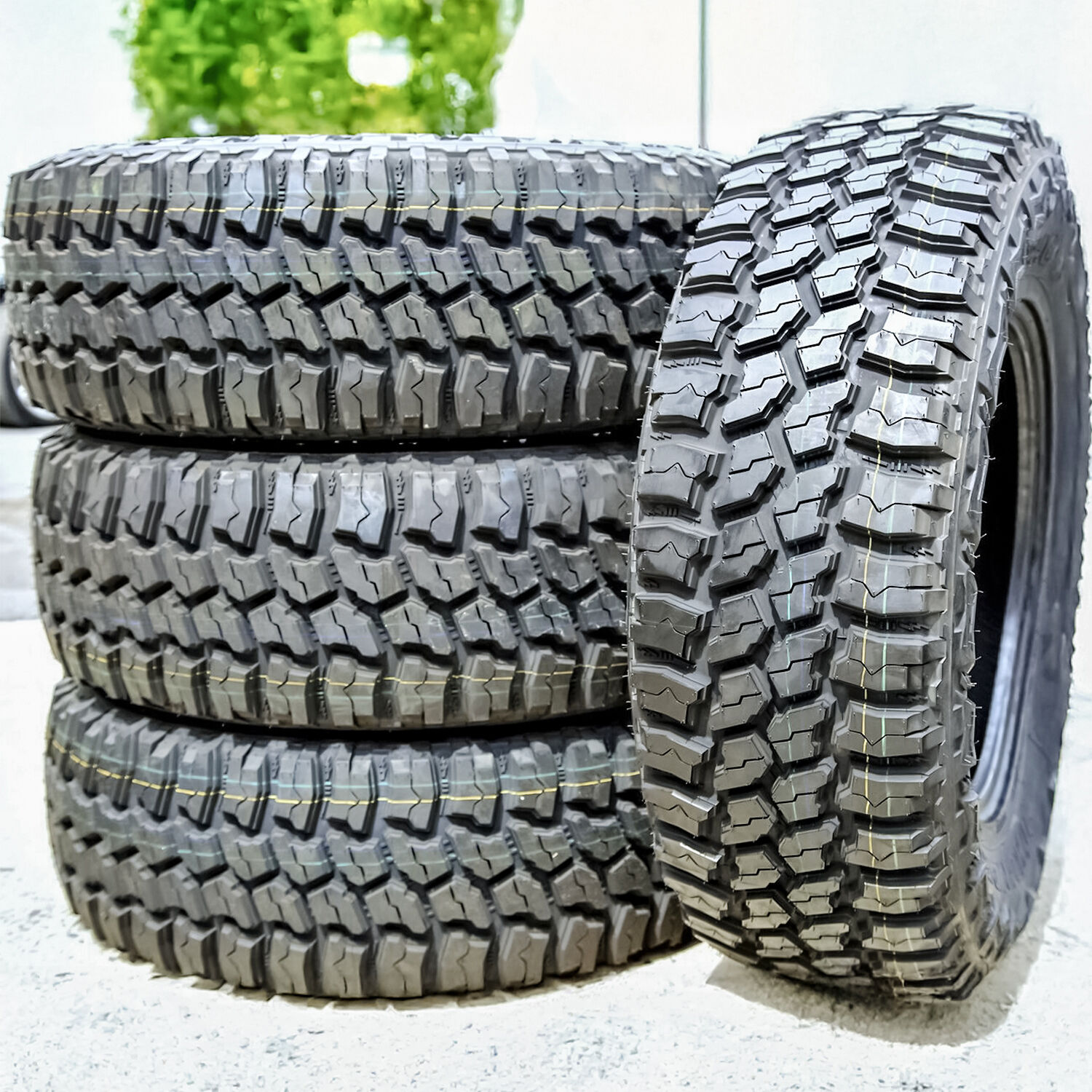 Thunderer Trac Grip M/T LT 315/70R17 121/118Q D (8 Ply)