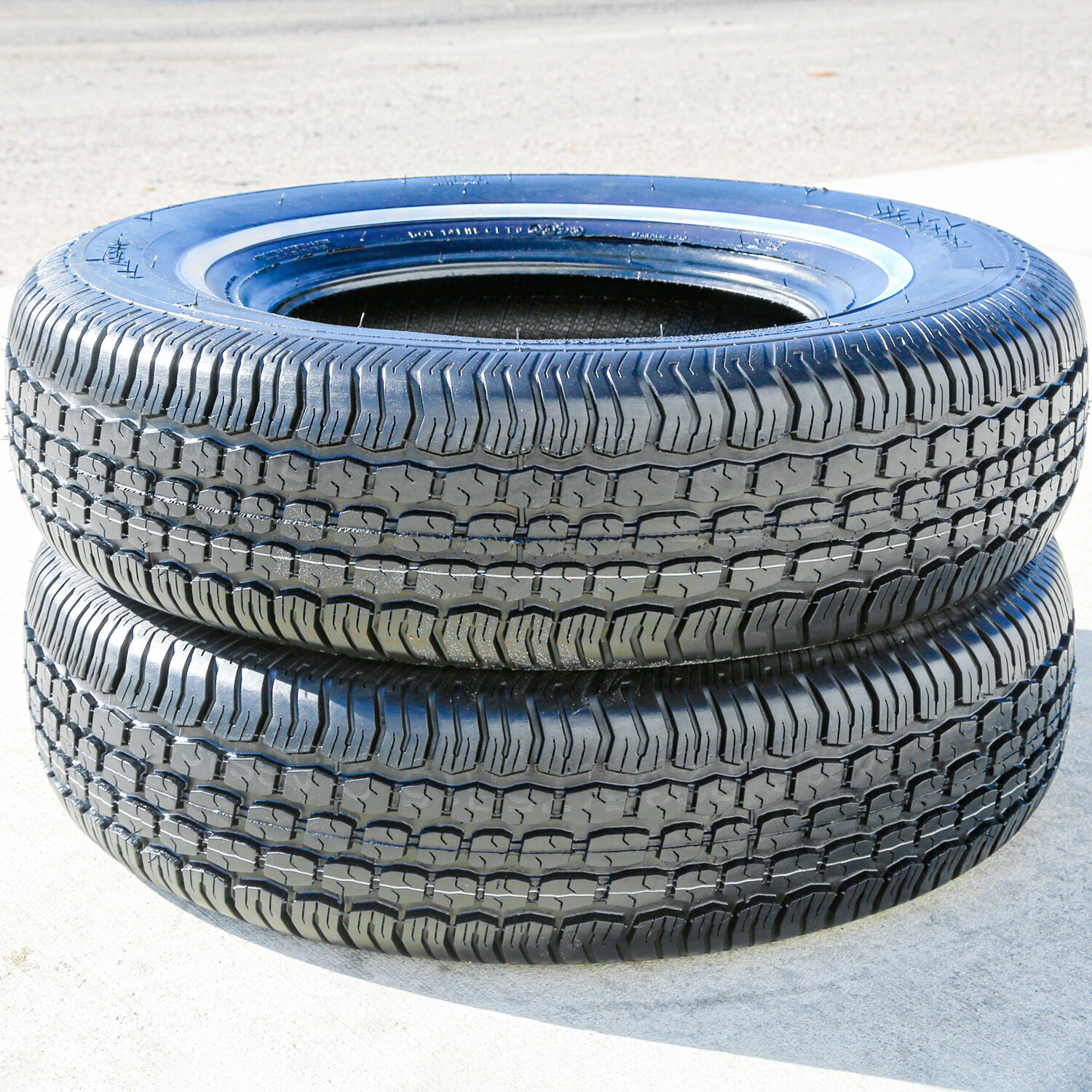Tornel Classic 235/75R15 105S