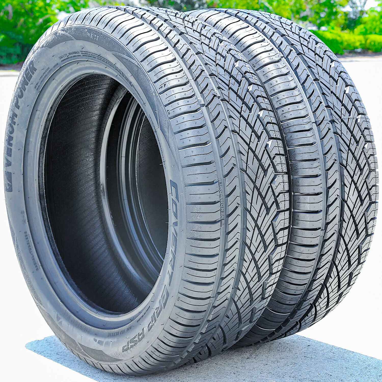 Venom Power Covert Grip ASP 215/55R17 94V