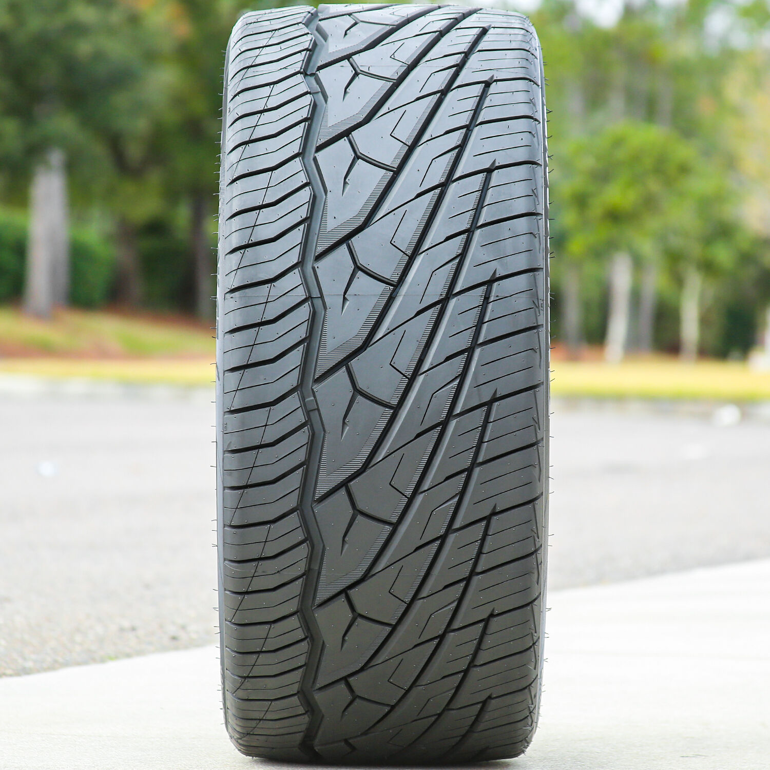 Venom Power Ragnarok GTS 245/45R20 ZR 103W XL