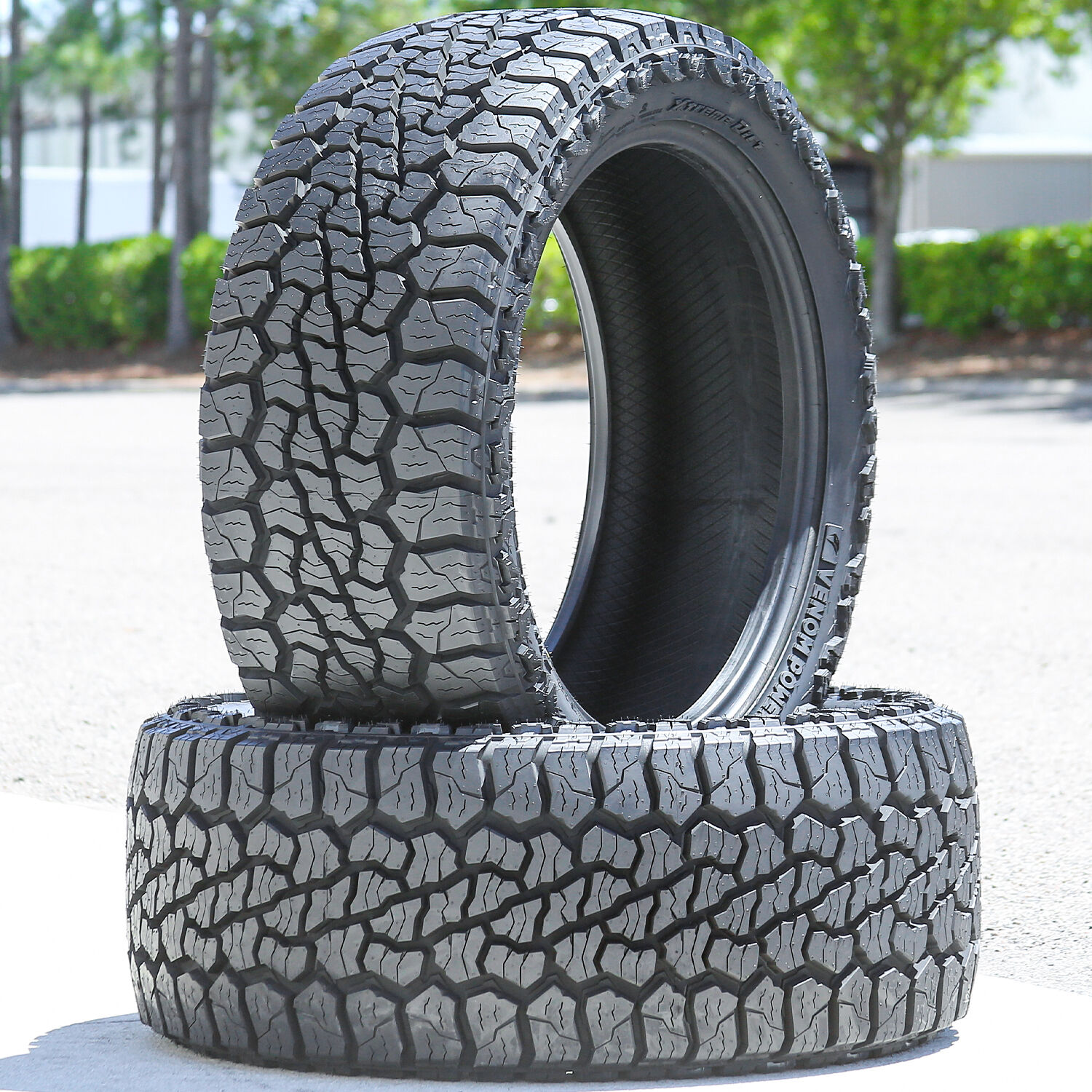 Venom Power Swampthing A/T Xtreme Dirt LT 37X12.50R18 128Q F (12 Ply)