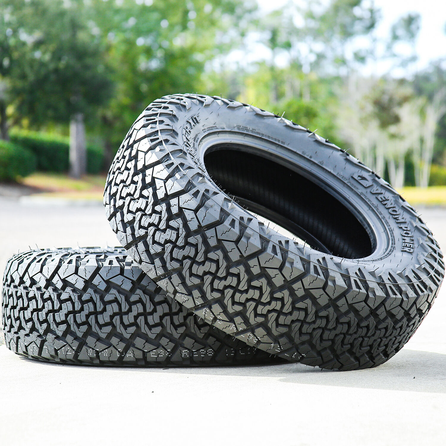 Venom Power Terra Hunter X/T 2 LT 37X12.50R20 126R E (10 Ply)