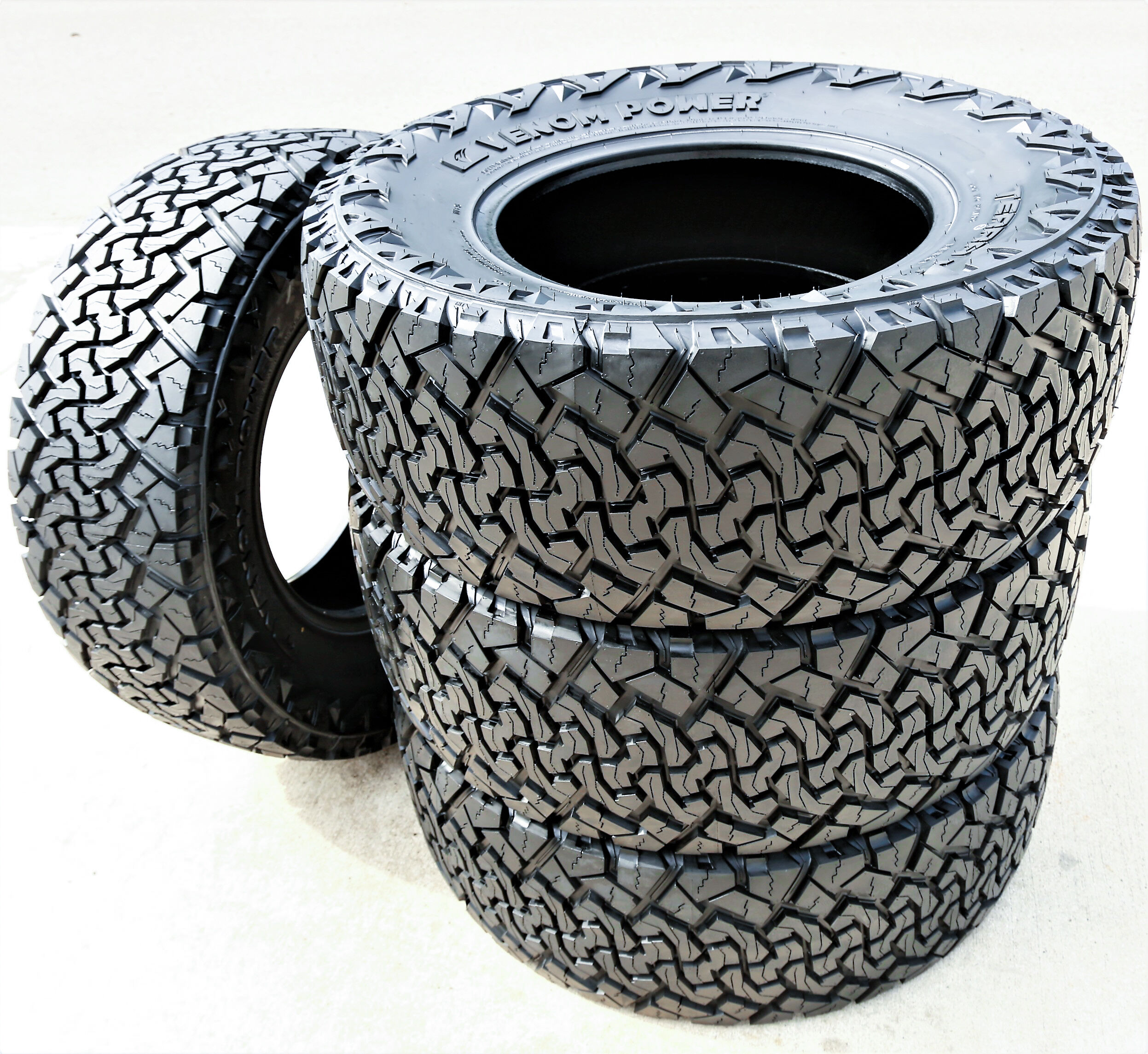 Venom Power Terra Hunter X/T LT 33X12.50R20 114R E (10 Ply)