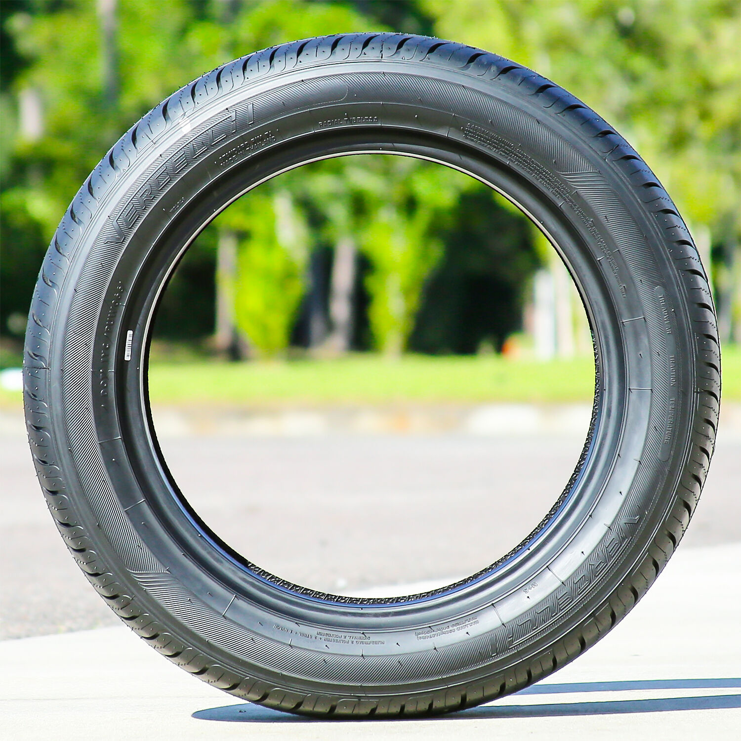 Vercelli Strada I 235/65R17 104H