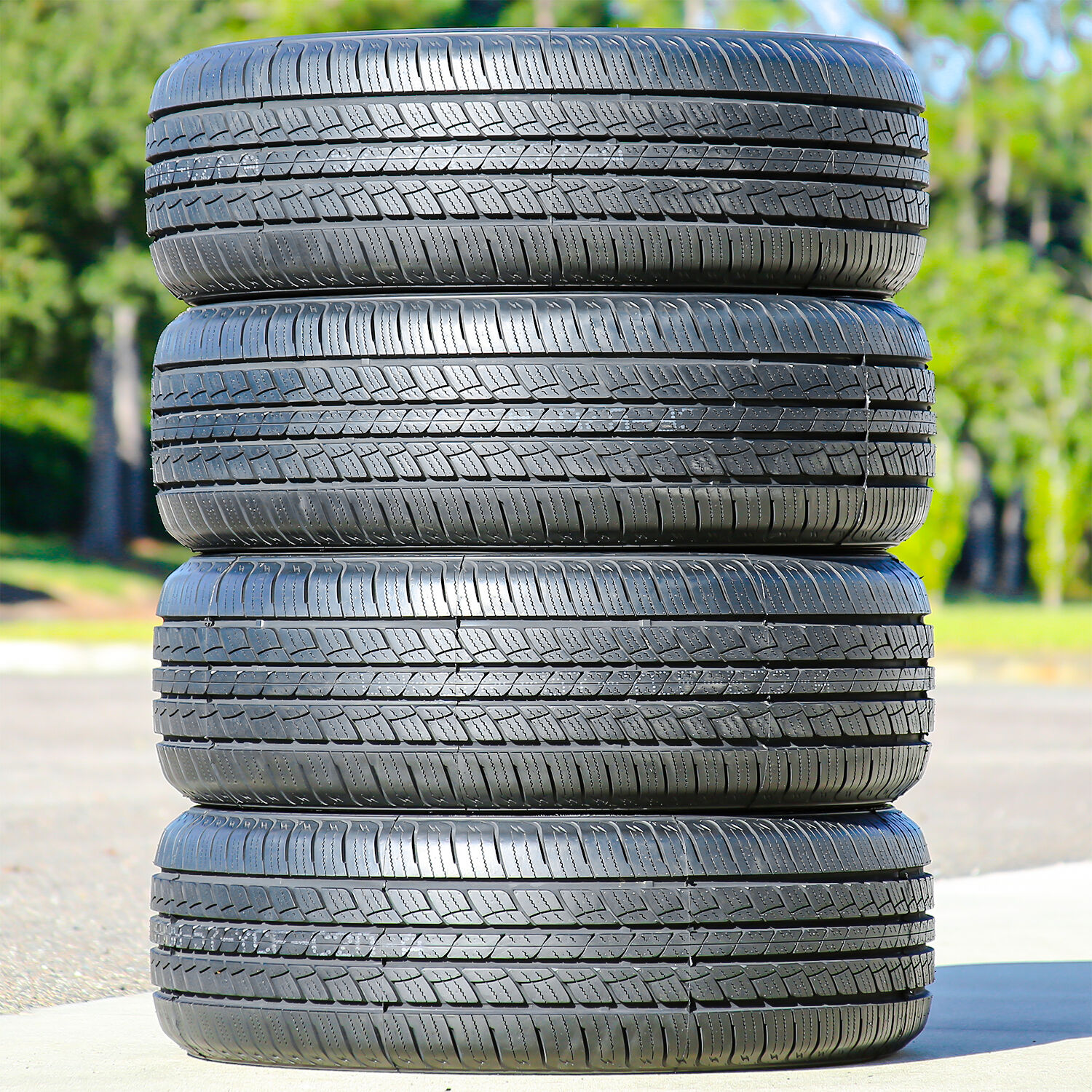 Westlake SU318 H/T 265/65R18 114T