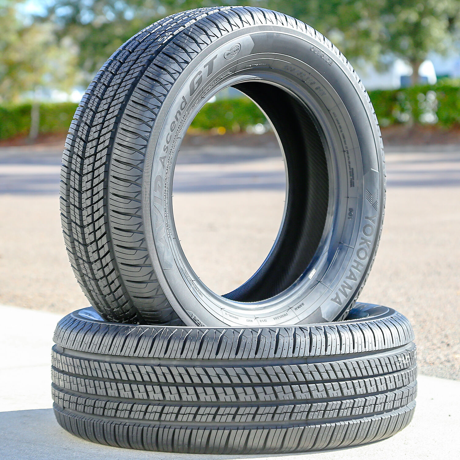 Yokohama AVID Ascend GT 215/55R16 97H XL