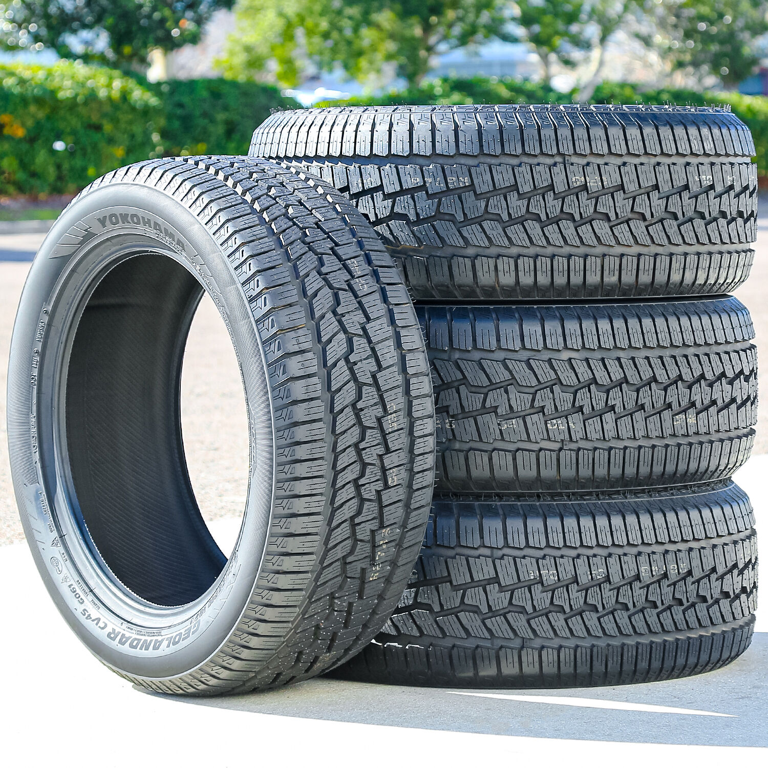 Yokohama Geolandar CV 4S 235/65R17 108V XL