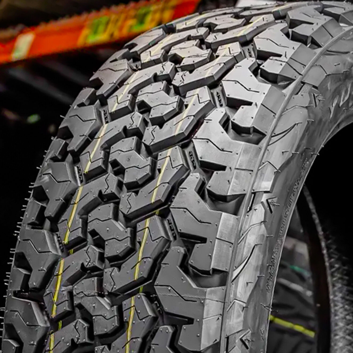 Yusta Conqueror A/T LT 275/55R20 115/112Q