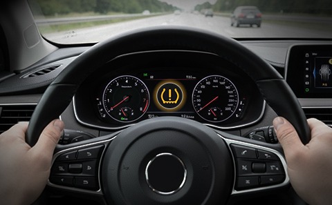 Tire Pressure Sensor Fault : Symptoms, Causes & Driving Risks
