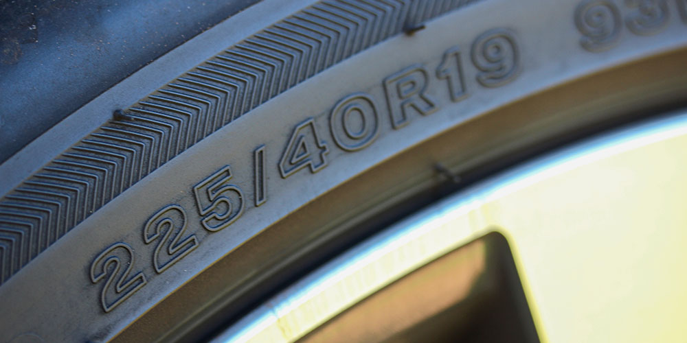 Tire sidewall (size and speed and load index)